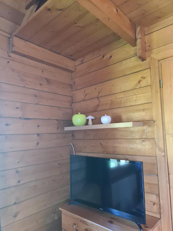Chalet Ardennais Fromelennes Exterior photo