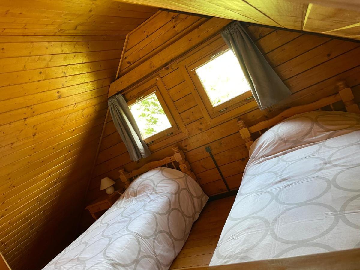 Chalet Ardennais Fromelennes Exterior photo